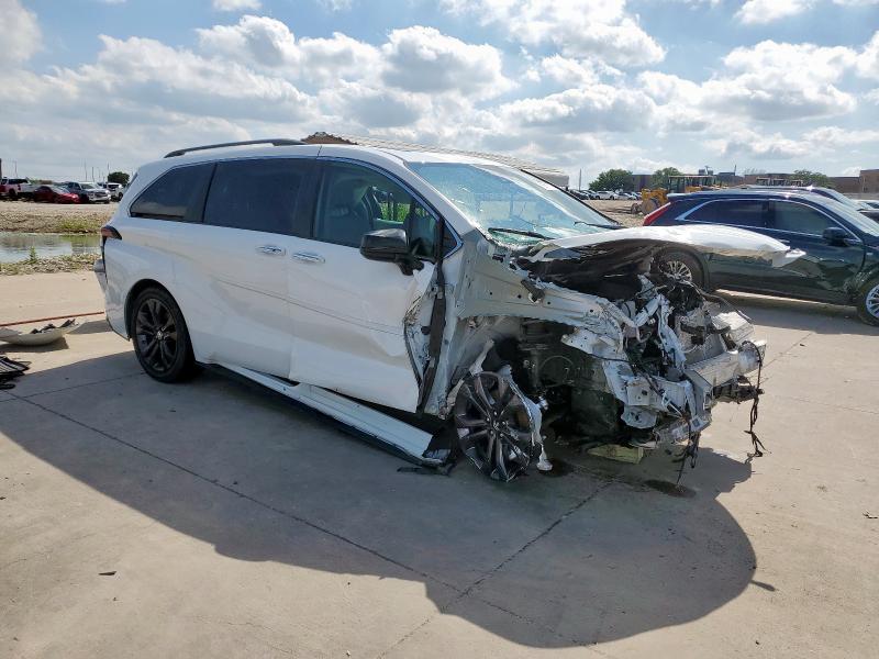 Vin: 5tddrkec9ns102679, lot: 56117105, toyota sienna xse 20224