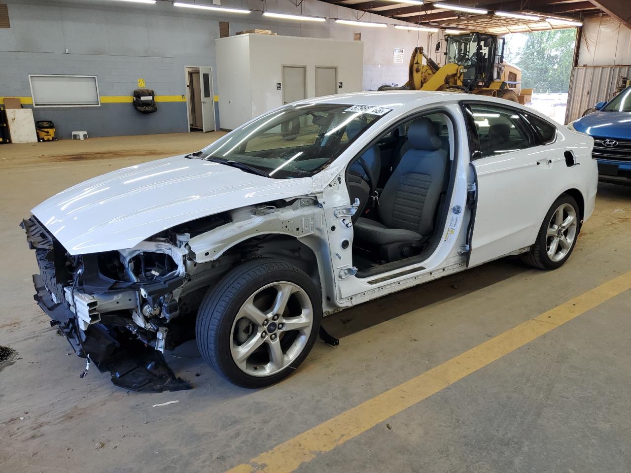 FORD FUSION S