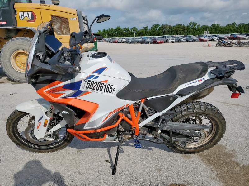 2024 KTM 1290 SUPER VBKV59401RM993938