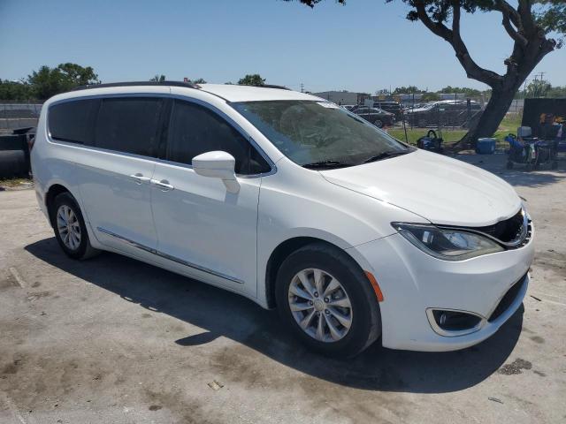 Vin: 2c4rc1bgxhr688430, lot: 57281505, chrysler pacifica touring l 20174
