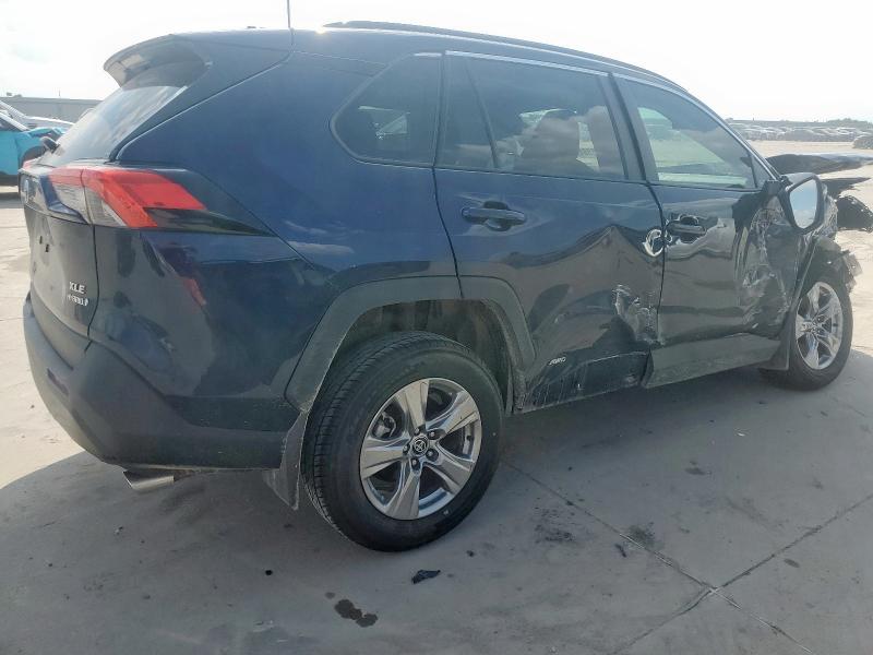 Vin: 2t3rwrfv0rw202617, lot: 58011875, toyota rav4 xle 20243