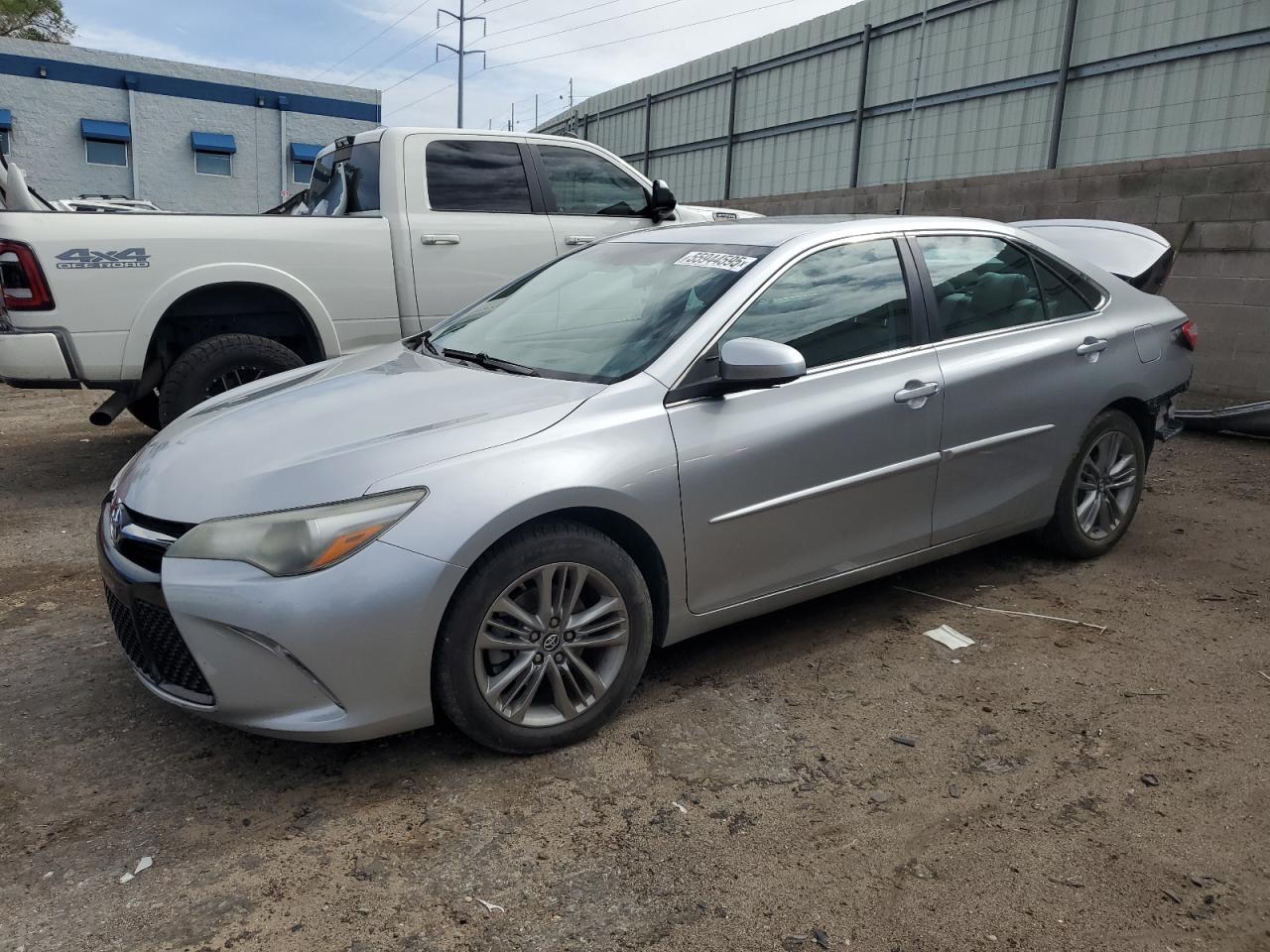 TOYOTA CAMRY LE