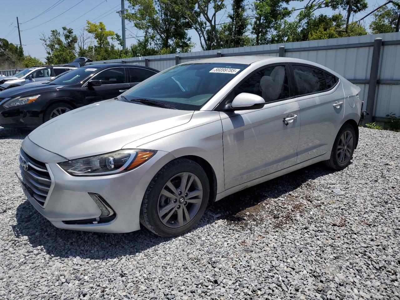 HYUNDAI ELANTRA SE