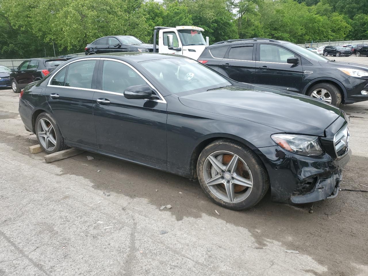 MERCEDES-BENZ E-CLASS 300 4MATIC