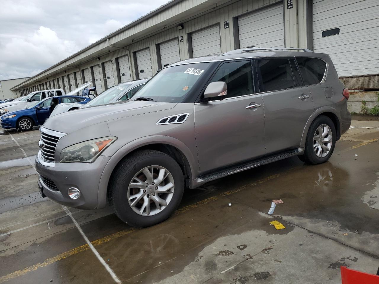 INFINITI QX56