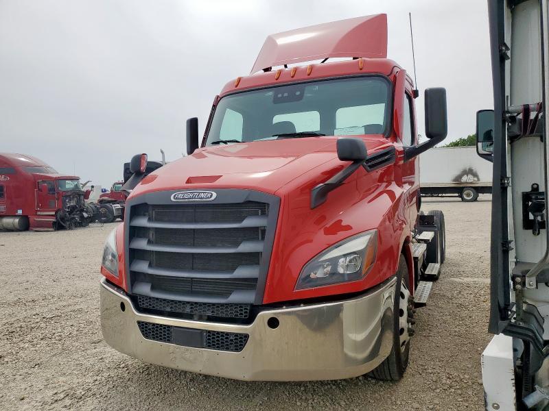 FREIGHTLINER CASCADIA 1 2021 red  diesel 3AKJHLDR1MSMH4382 photo #3