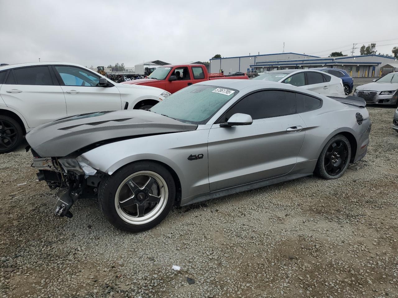 FORD MUSTANG GT