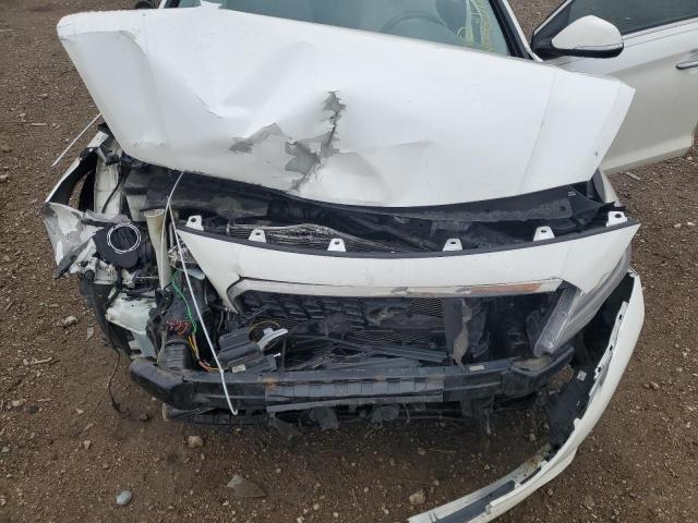2016 HYUNDAI SONATA HYB KMHE24L13GA015636