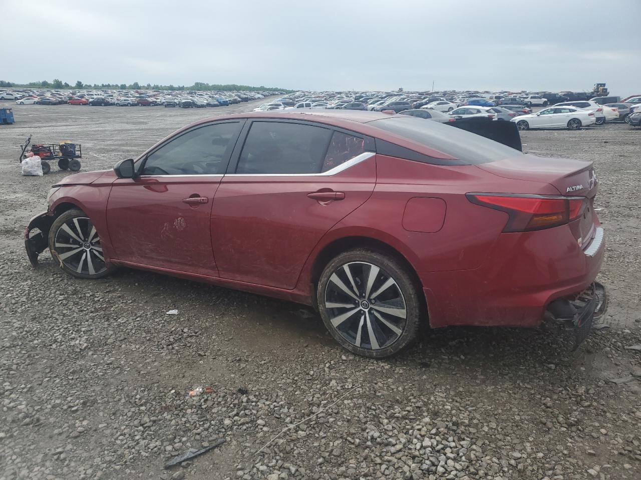 NISSAN ALTIMA SR