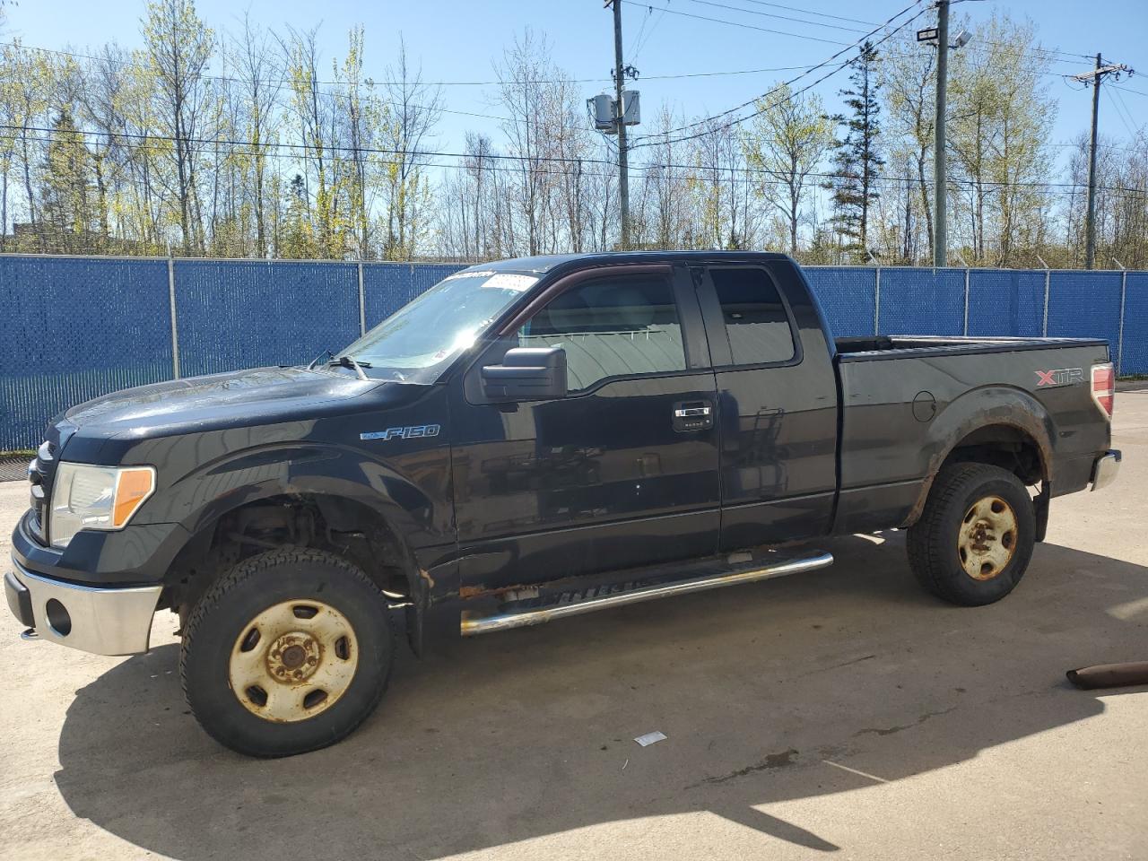 FORD F-150 SUPER CAB