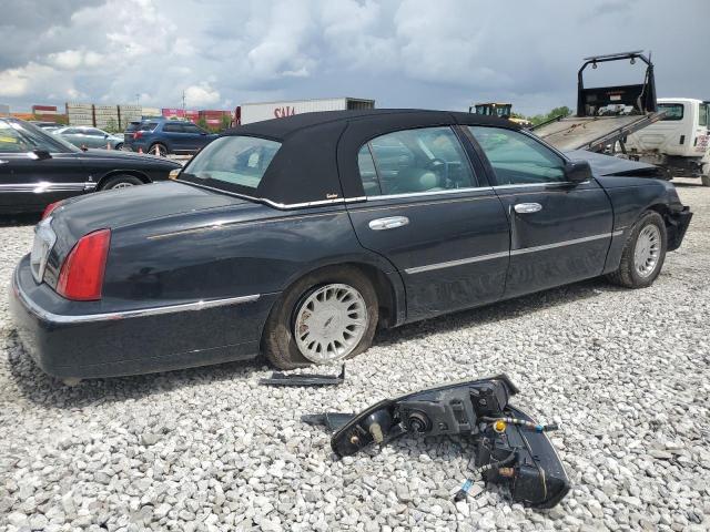 LINCOLN TOWN CAR 2000 black  gas 1LNHM83W1YY787295 photo #4