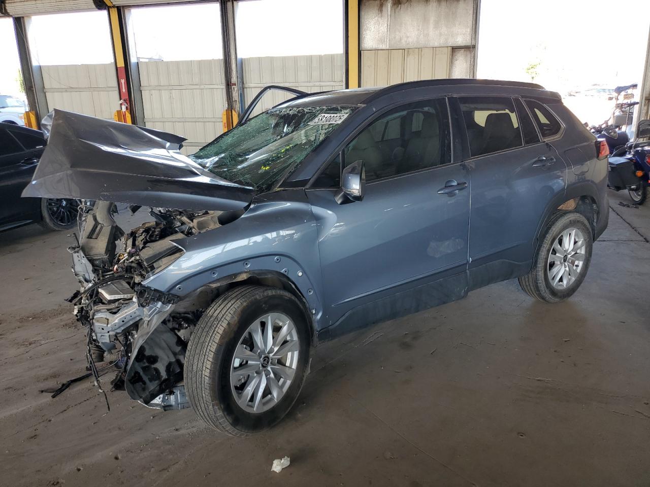 TOYOTA COROLLA CROSS LE