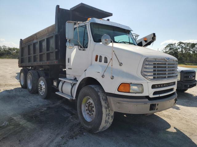STERLING TRUCK A 9500 2002 2FWBA2CG92AJ61156 photo #1