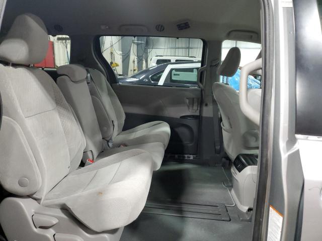 2019 TOYOTA SIENNA LE - 5TDKZ3DC2KS020187