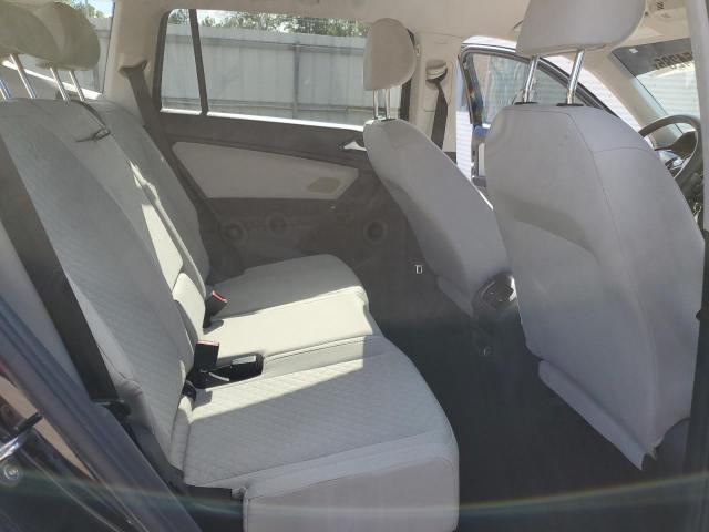 2018 VOLKSWAGEN TIGUAN S - 3VV0B7AXXJM122461