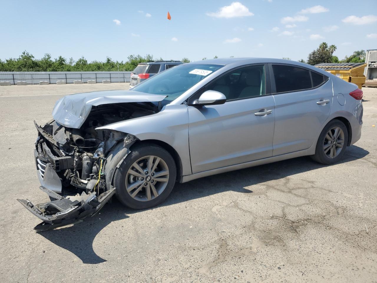 HYUNDAI ELANTRA SE