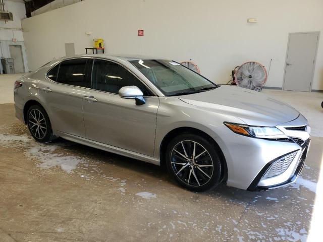 Vin: 4t1g11akxpu819100, lot: 56855725, toyota camry se night shade 20234