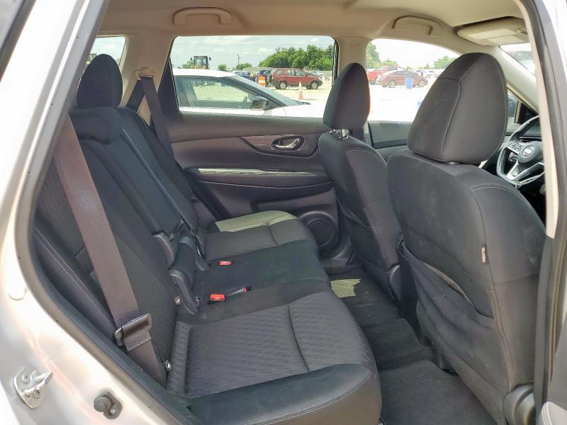 2018 NISSAN ROGUE S KNMAT2MT9JP593877