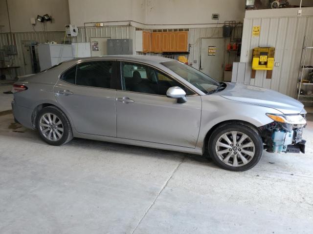 Vin: 4t1b11hk5ju087918, lot: 58054565, toyota camry l 20184
