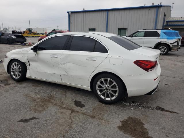 Vin: wdd3g4eb0kw024363, lot: 57523105, mercedes-benz a-class 220 20192