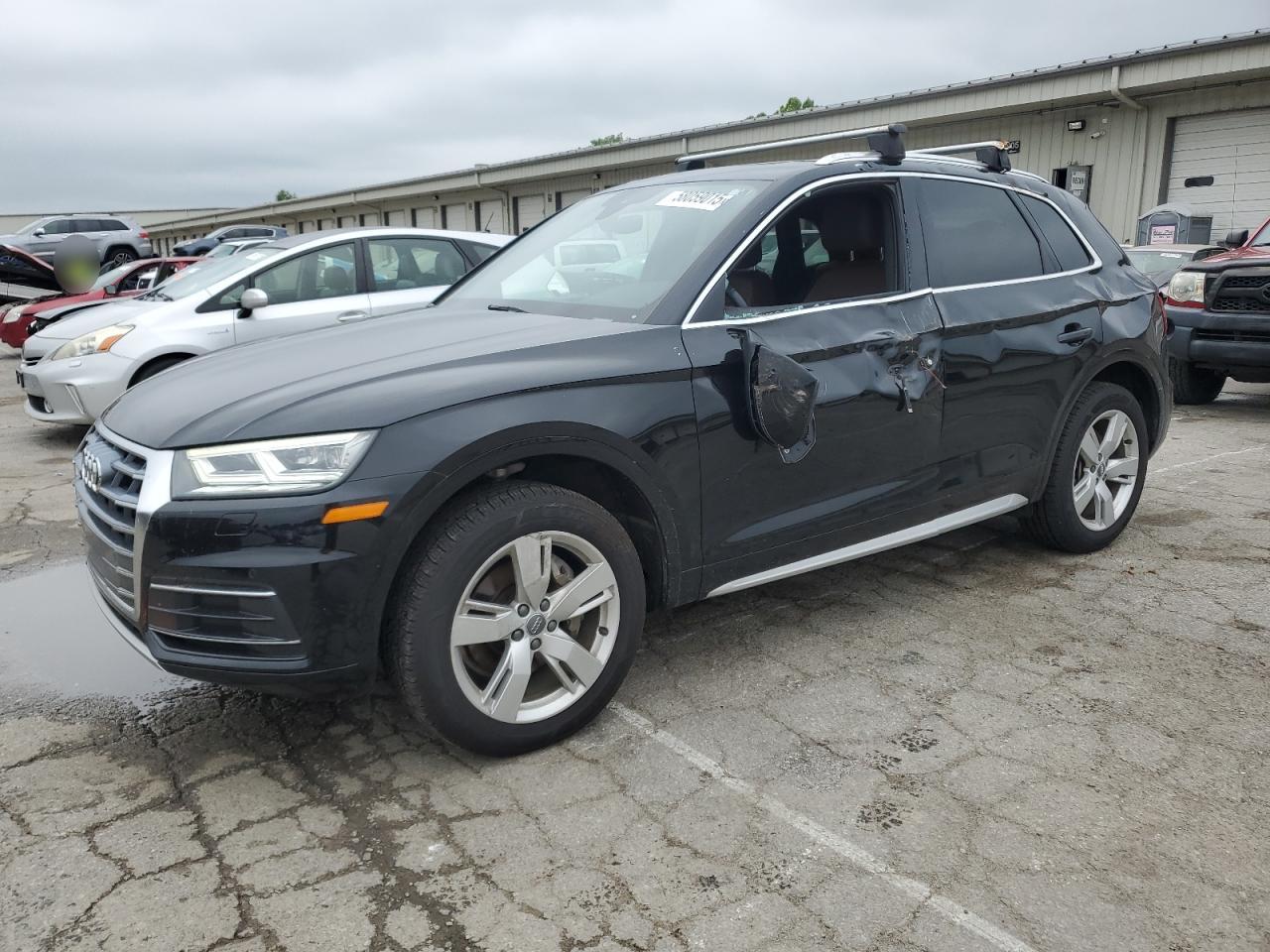 AUDI Q5 PREMIUM PLUS