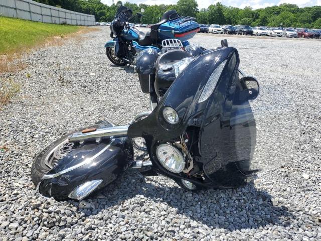 2014 INDIAN MOTORCYCLE CO. CHIEFTAIN - 56KTCAAA5E3317208