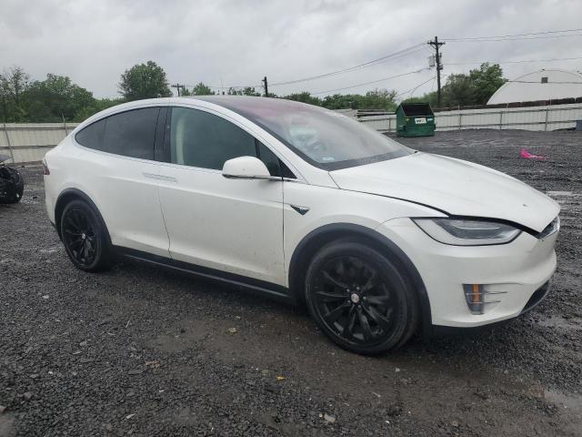 Vin: 5yjxcae29hf045697, lot: 56215485, tesla model x 20174