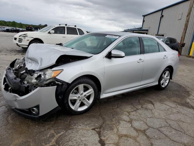 TOYOTA CAMRY BASE