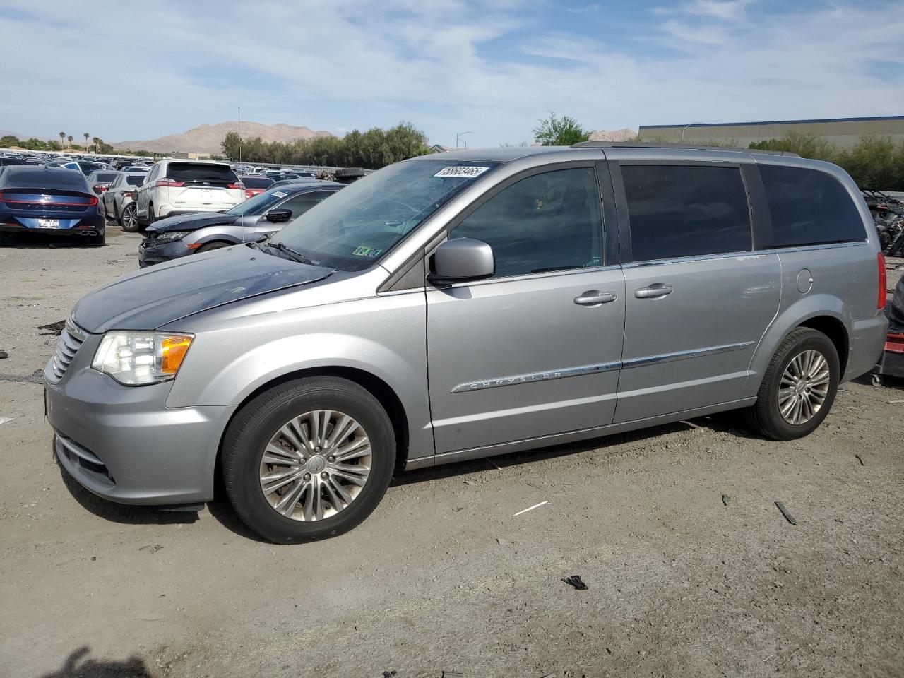 CHRYSLER TOWN & COUNTRY TOURING L