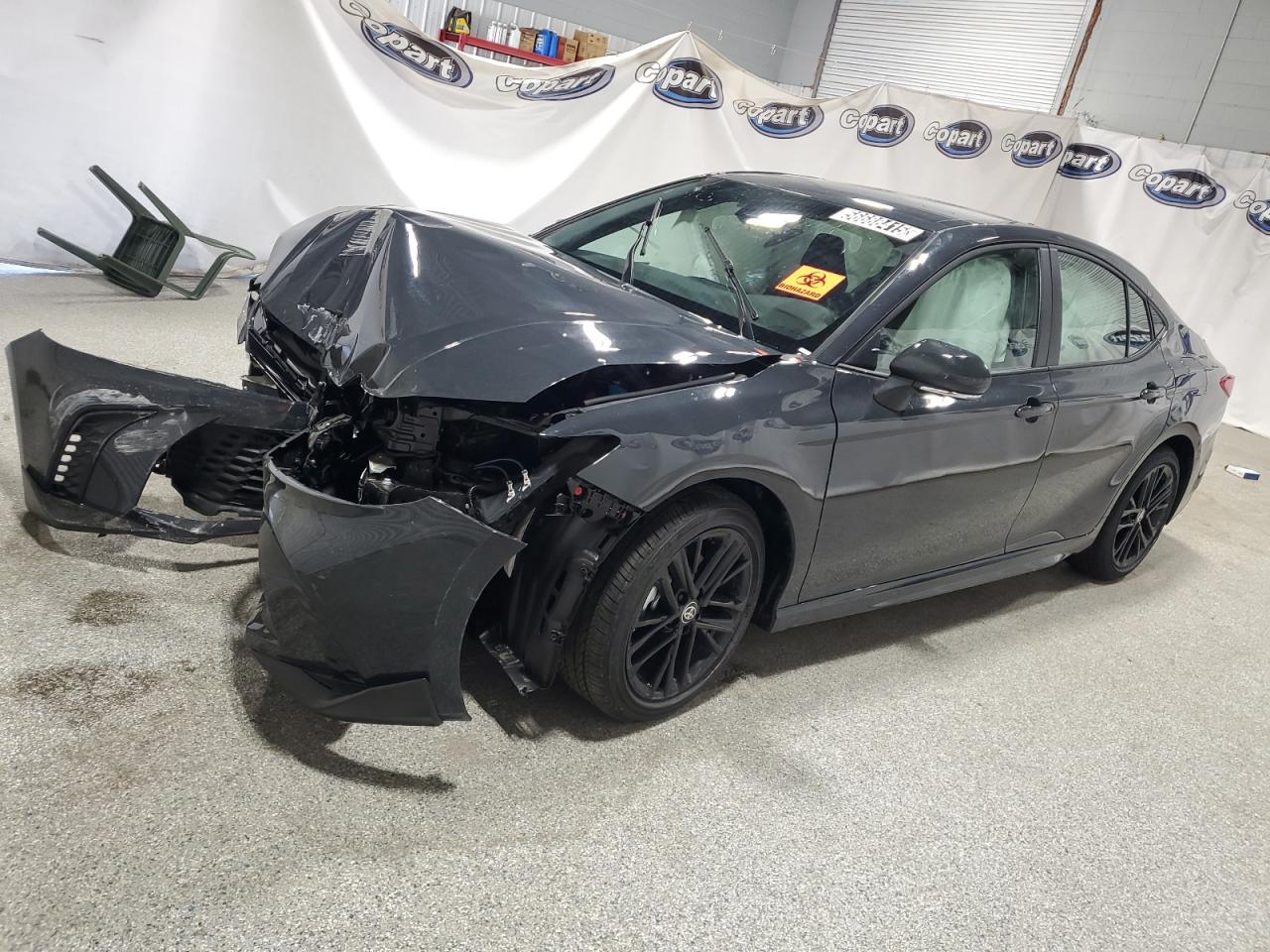 TOYOTA CAMRY XSE