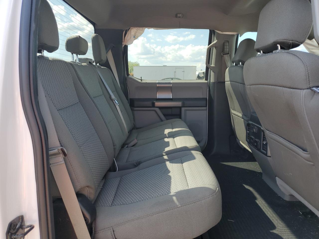 FORD F-250 SUPER DUTY