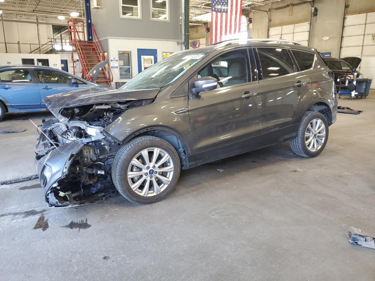 FORD ESCAPE TITANIUM