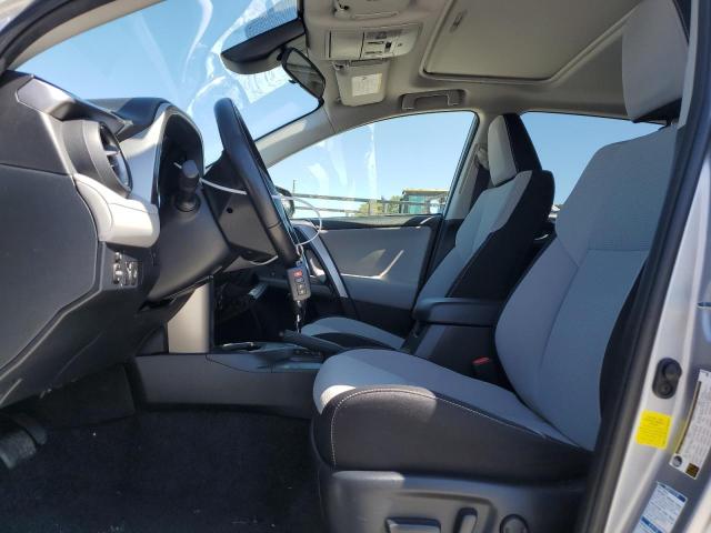 2018 TOYOTA RAV4 HV LE JTMRJREV2JD195283