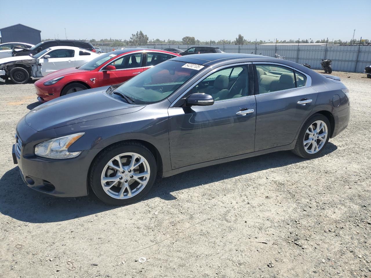 NISSAN MAXIMA S
