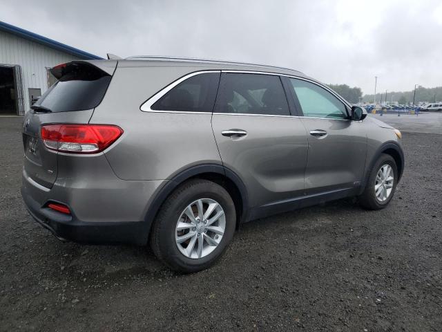 KIA SORENTO LX 2017 gray 4dr spor gas 5XYPGDA33HG233158 photo #4