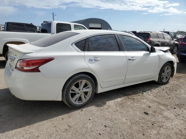 Vin: 1n4al3ap6dn472081, lot: 57620355, nissan altima 2.5 20133