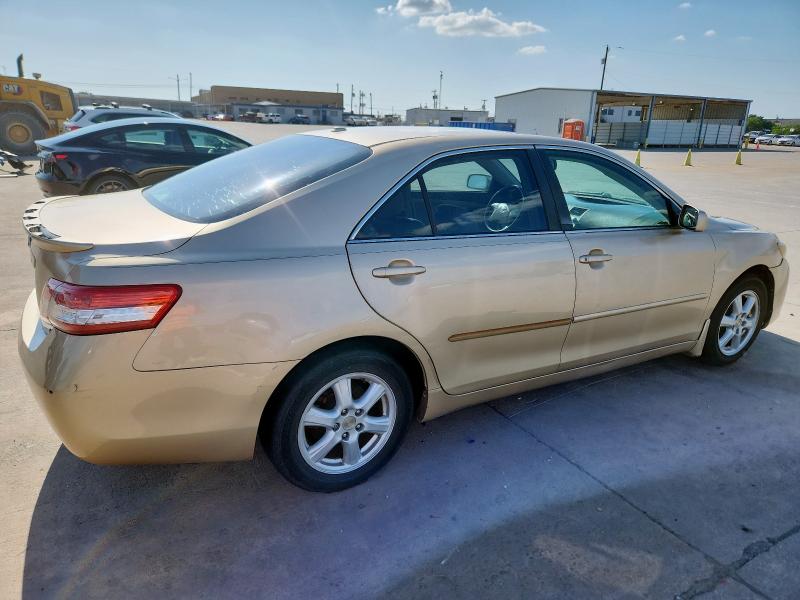 Vin: 4t1bf3ek3au029999, lot: 58070925, toyota camry base 20103