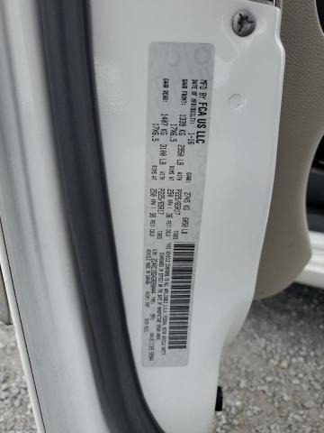 2016 CHRYSLER TOWN & COU - 2C4RC1BGXGR280444