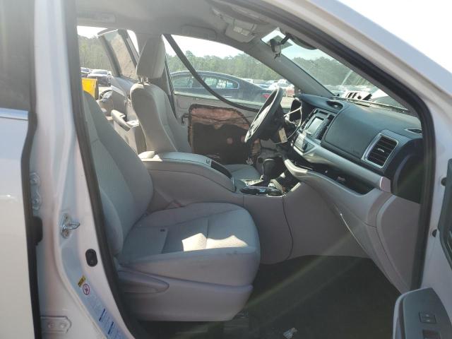 2019 TOYOTA HIGHLANDER 5TDBZRFH0KS747341