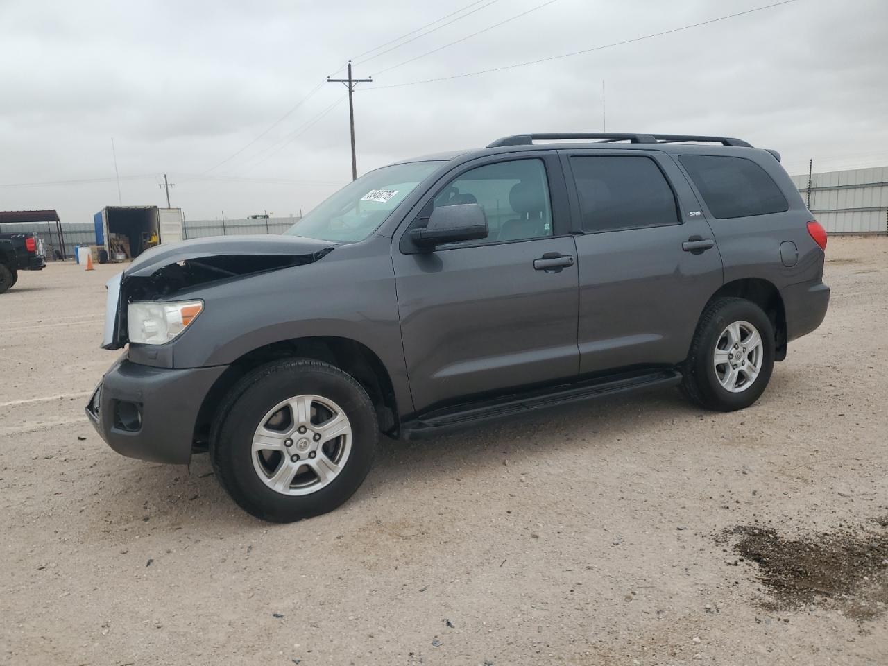 TOYOTA SEQUOIA SR5