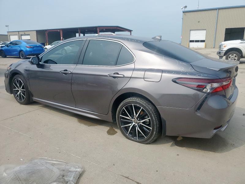 Vin: 4t1g11ak1ru914406, lot: 57668015, toyota camry se night shade 20242