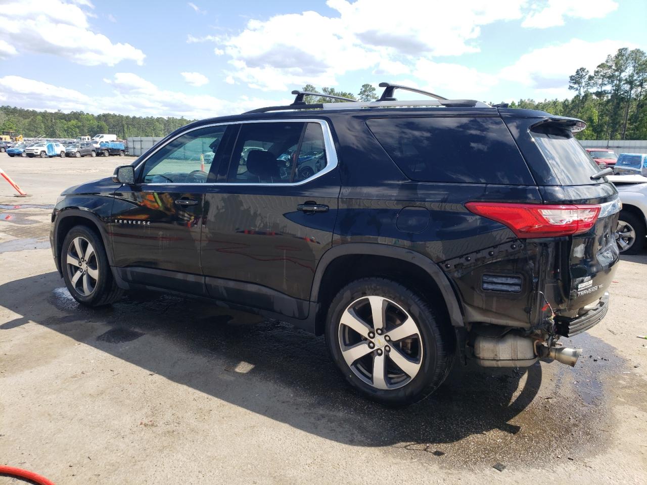 CHEVROLET TRAVERSE LT