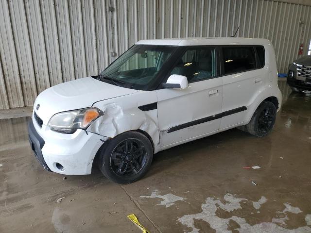 KIA SOUL +