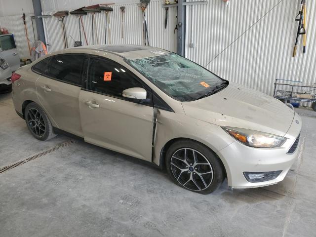 Vin: 1fadp3h20hl342956, lot: 57235155, ford focus sel 20174