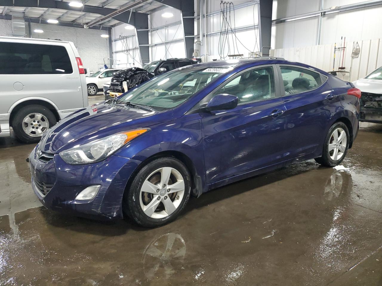 HYUNDAI ELANTRA GLS