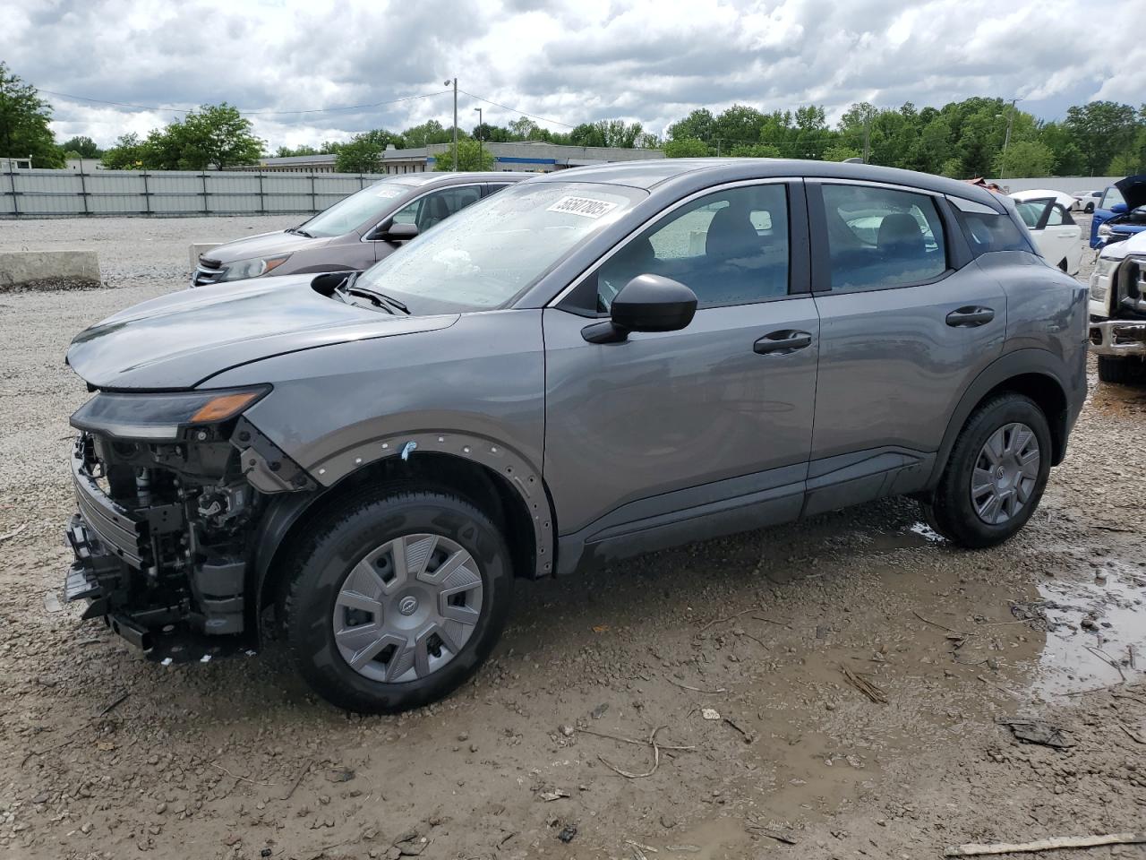 NISSAN KICKS S