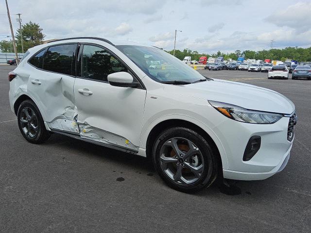 Vin: 1fmcu9nz9pub47705, lot: 58494275, ford escape st st line select 20234