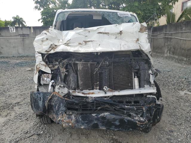 2015 NISSAN NV 1500 1N6BF0KLXFN800148