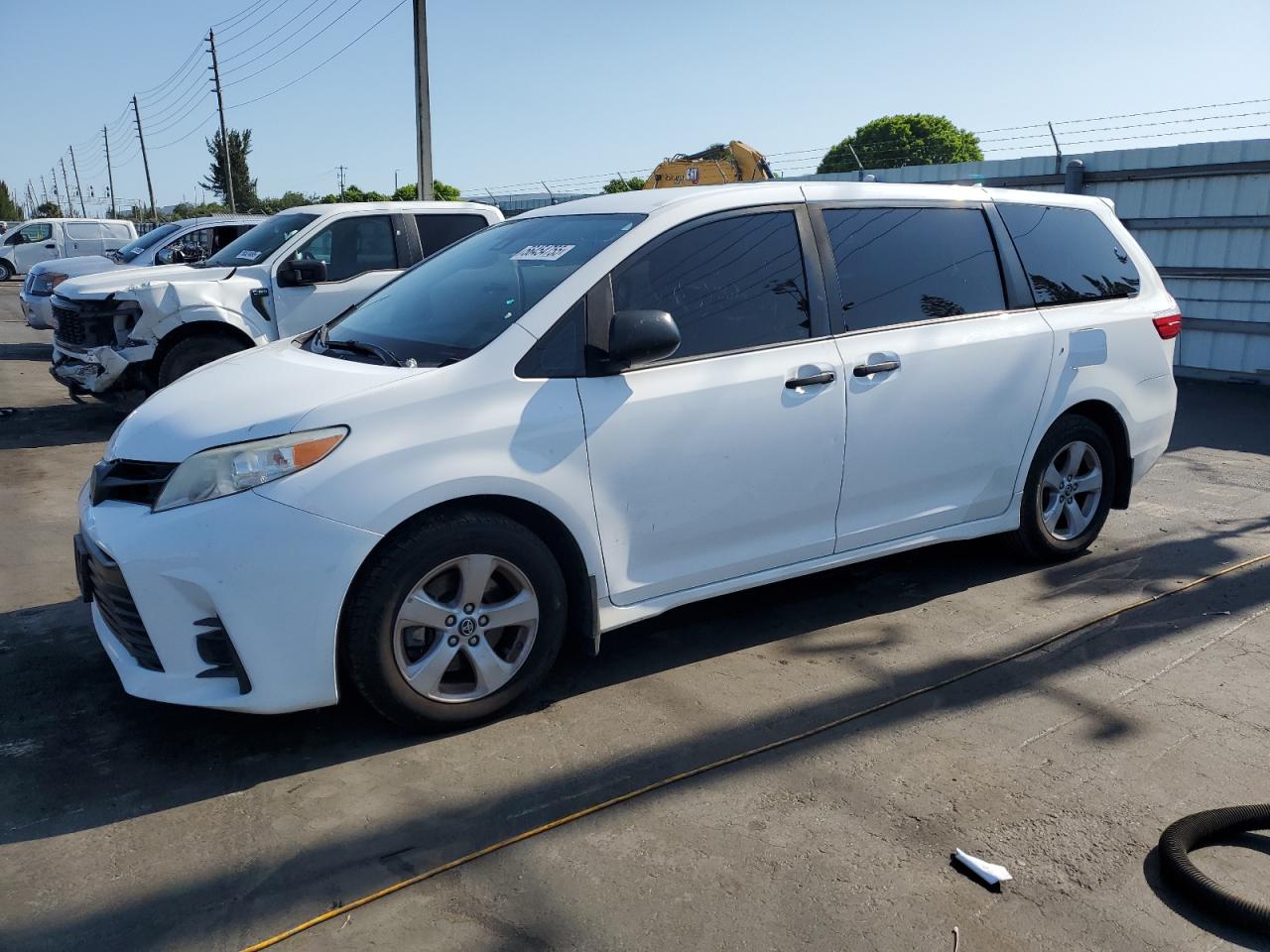 TOYOTA SIENNA