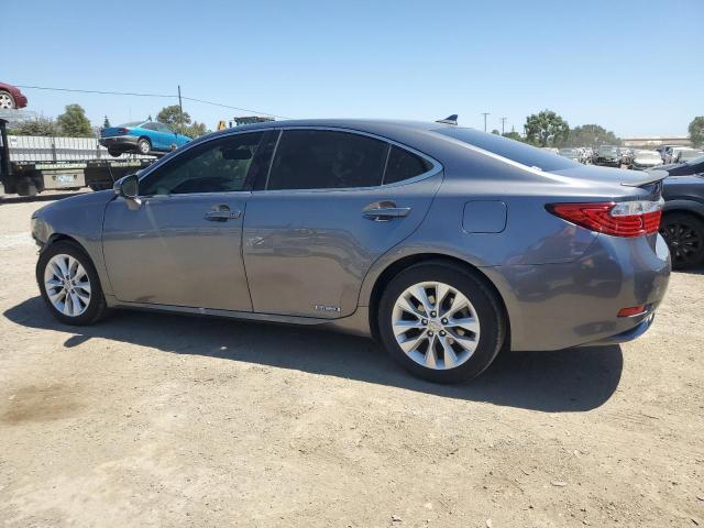 Vin: jthbw1gg8d2013099, lot: 57692975, lexus es300 300h 20132